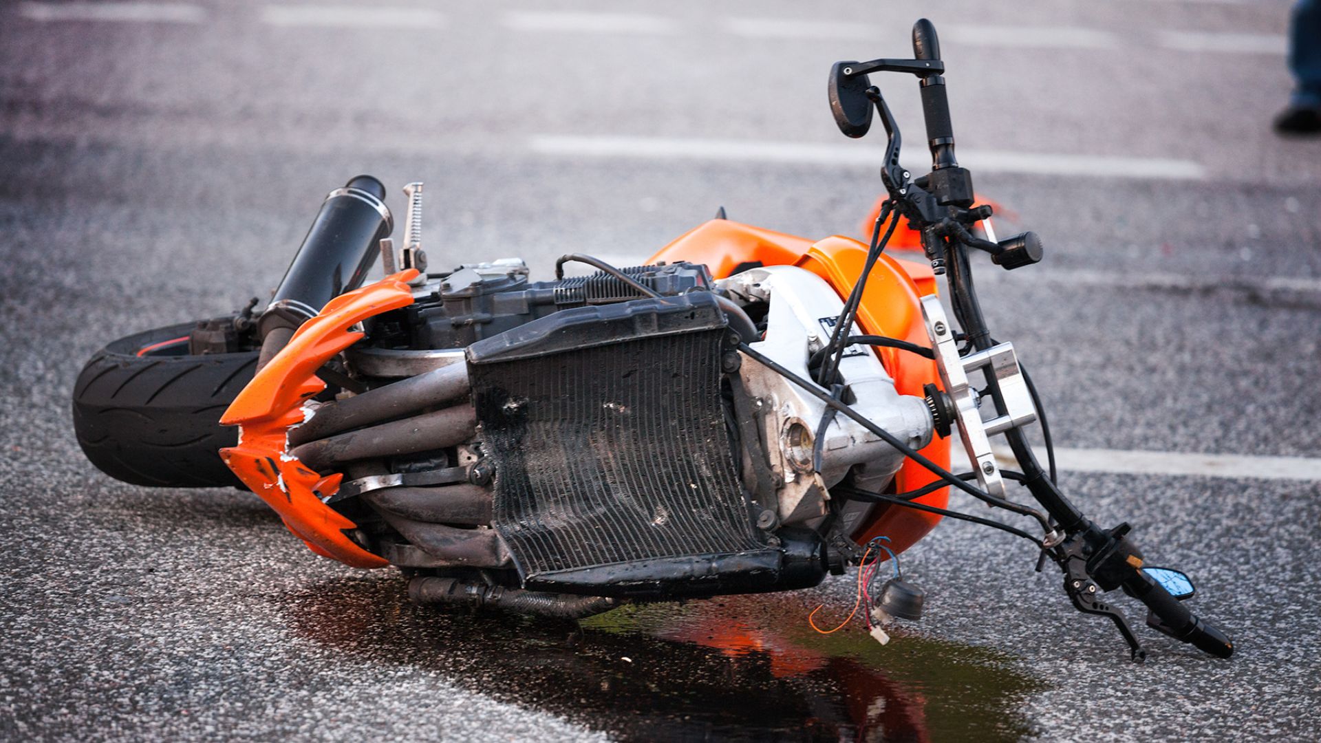 Scooter travolto da auto pirata, muore un giovane bracciante a Borgo Mezzanone